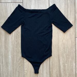 bebe Off Shoulder Bodysuit Womens Small Black Stretch Fitted Short Sleeve